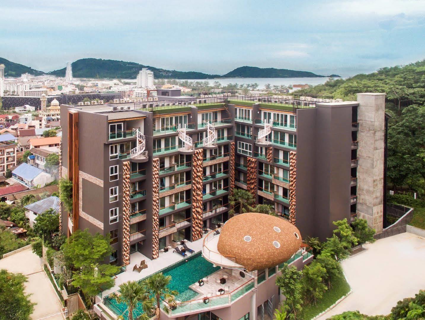 Emerald Terrace Condo Phuket Patong Exterior photo